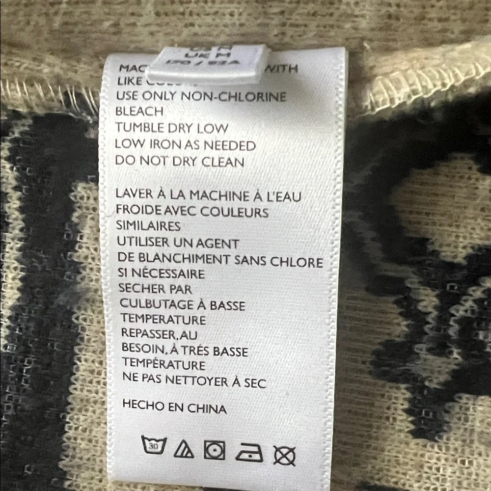 BDG Beige and Navy Patterned Jacket - Picture 13 of 16